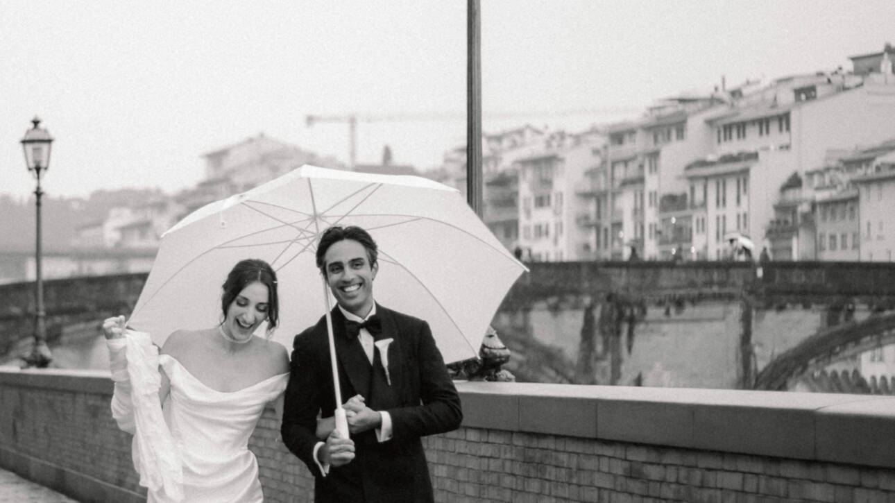 hire a local wedding photographer in Tuscany