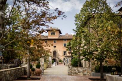 Luxury wedding in tuscany